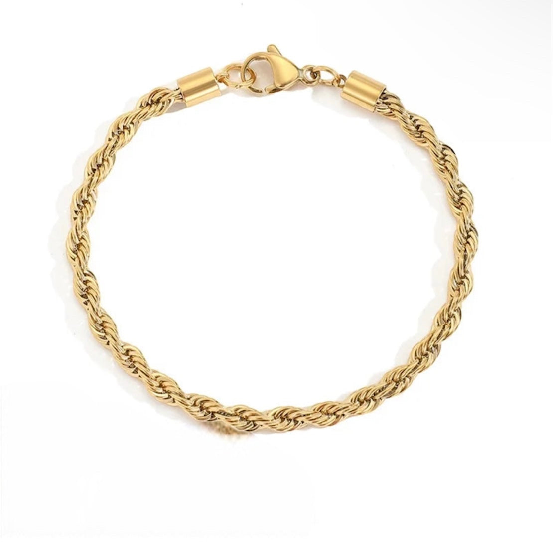 Armband mit verdrehter Eleganz