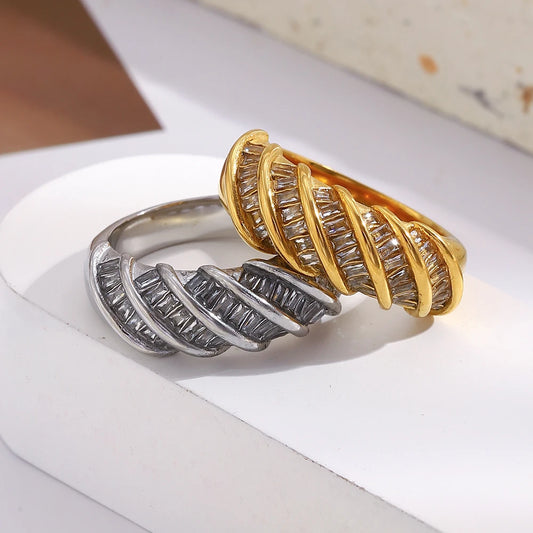 Twisted Ring