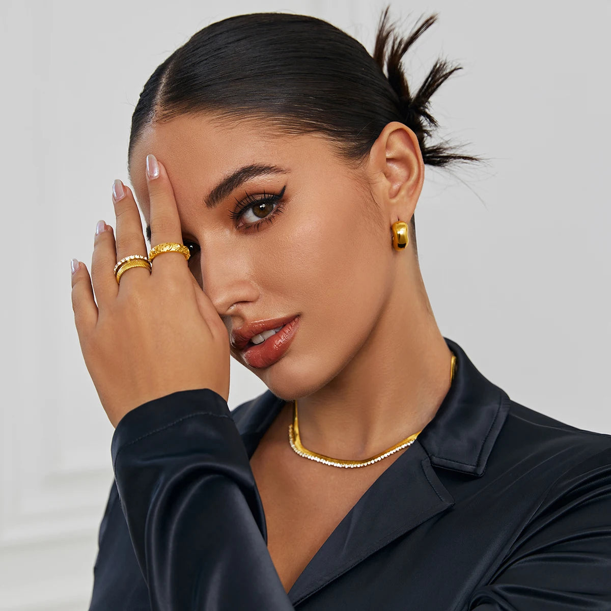 Unregelmäßige halb Kreolen