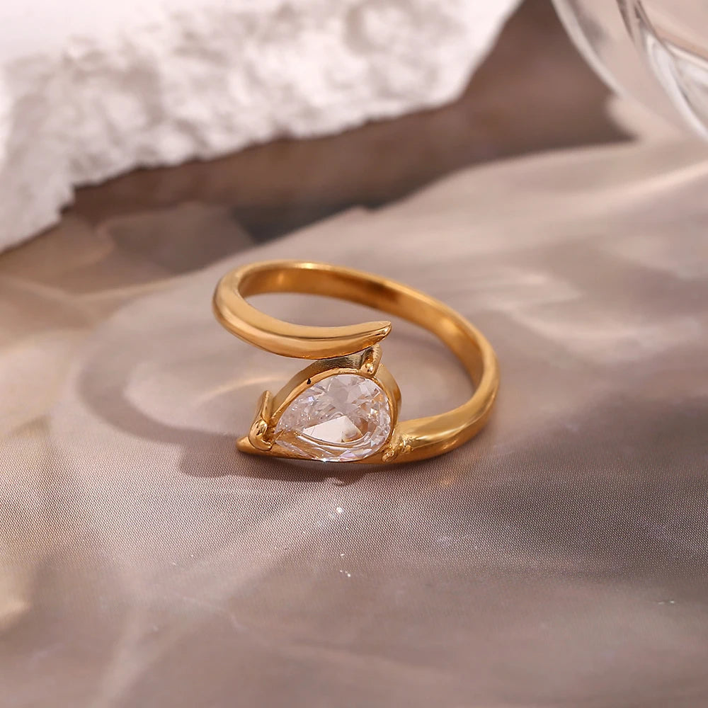 Tropfenförmiger Ring