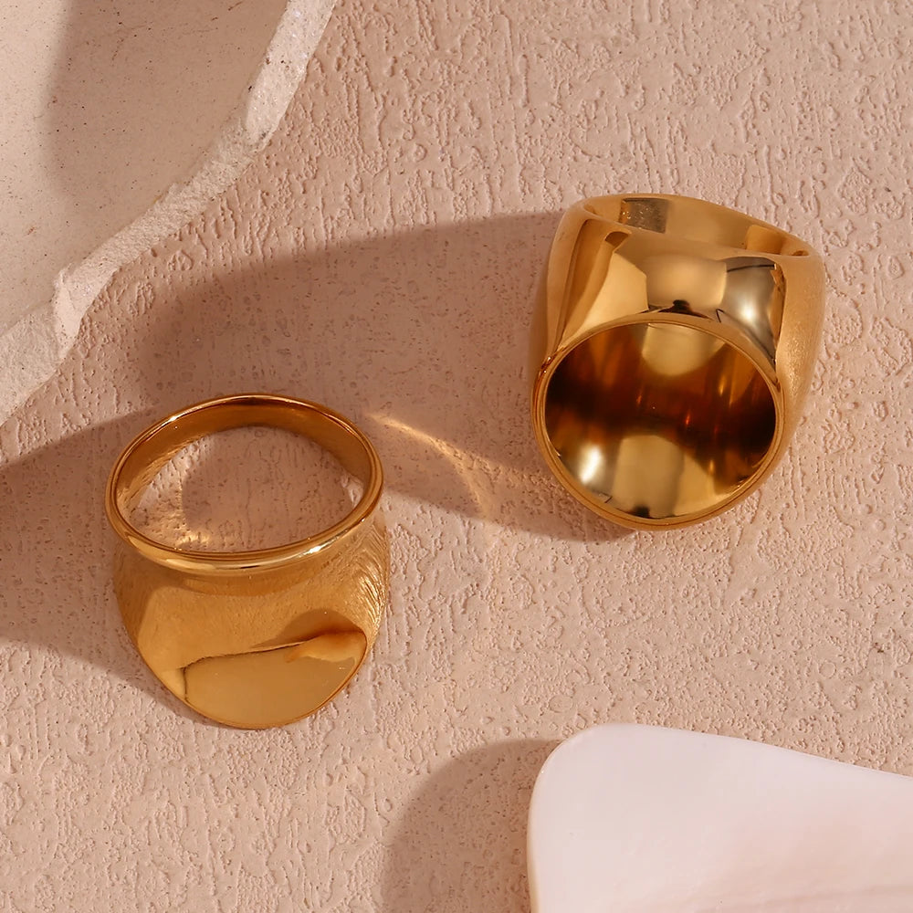 Sanfte Konkave Eleganz